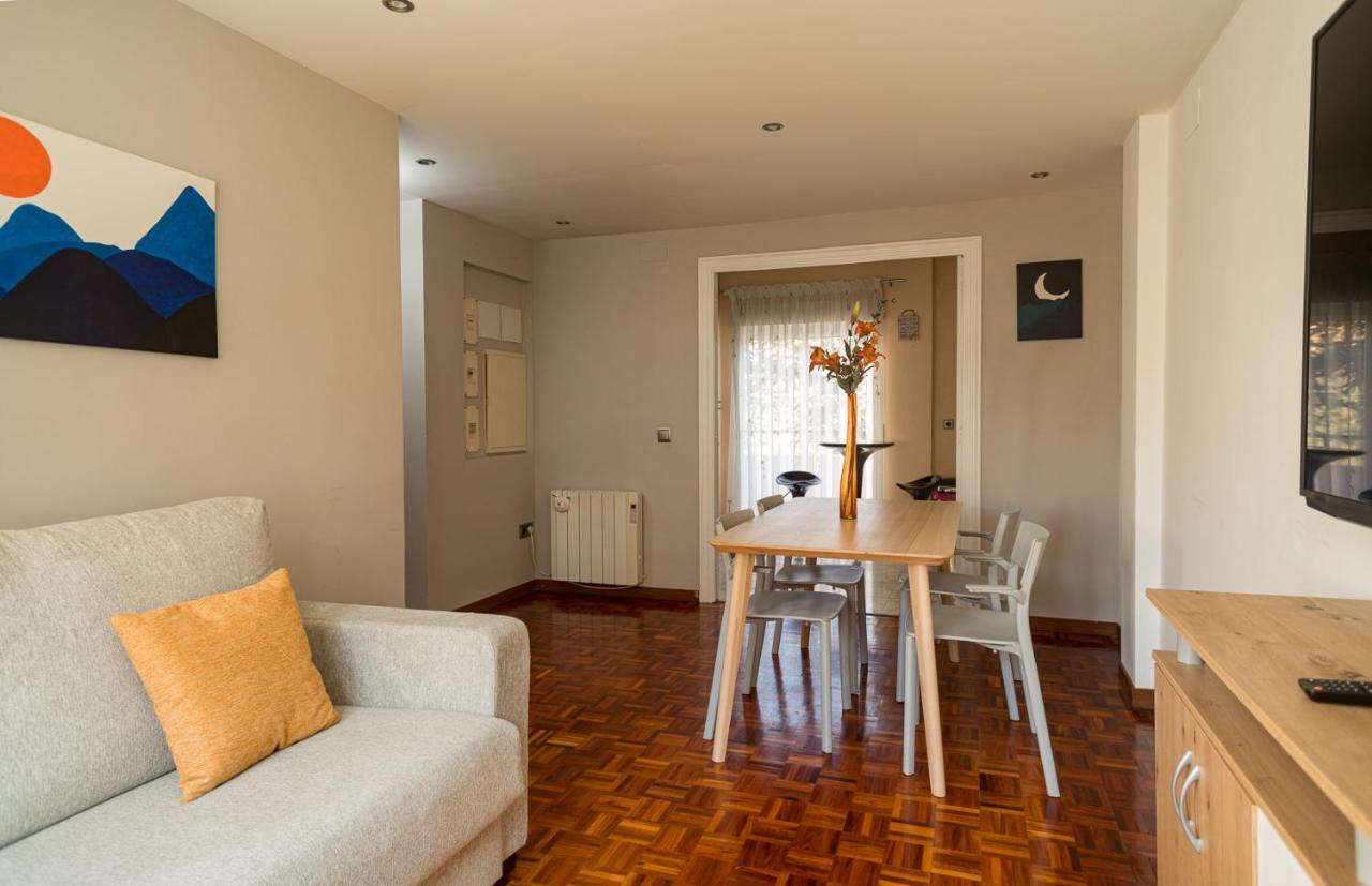 Apartamento El Pilar 4 ซาราโกซา ภายนอก รูปภาพ
